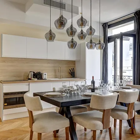 Bluestay 241 - Superb Apartment