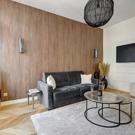 Bluestay 241 - Superb Apartment